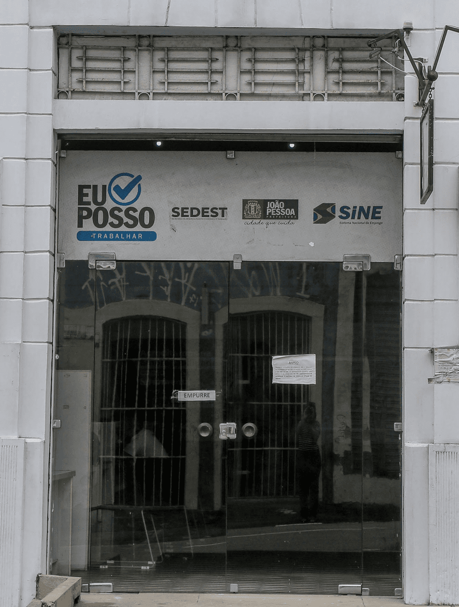A imagem atual não possui texto alternativo. O nome do arquivo é: 78805a221a988e79ef3f42d7c5bfd418-227.png
